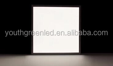 Iluminación interior Listado DLC Potencia de alto brillo y CCT Serie sintonizable Luz de panel grande LED retroiluminada 20W 25W 35W 40W